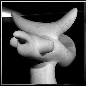 Joan Miró, L'Oiseau solaire (Fondation Joan Miró, Barcelone) Joan Miro L'Oiseau Solaire (Fondation Miro Barcelone)