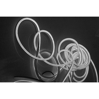 je serai | cette coulée | de peinture | devenant le peintre | de mon propre | trait Le peintre de mon propre trait